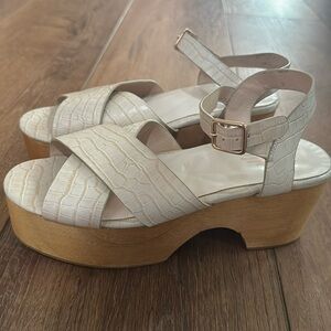 Charlotte Stone Dermot Platform Heel